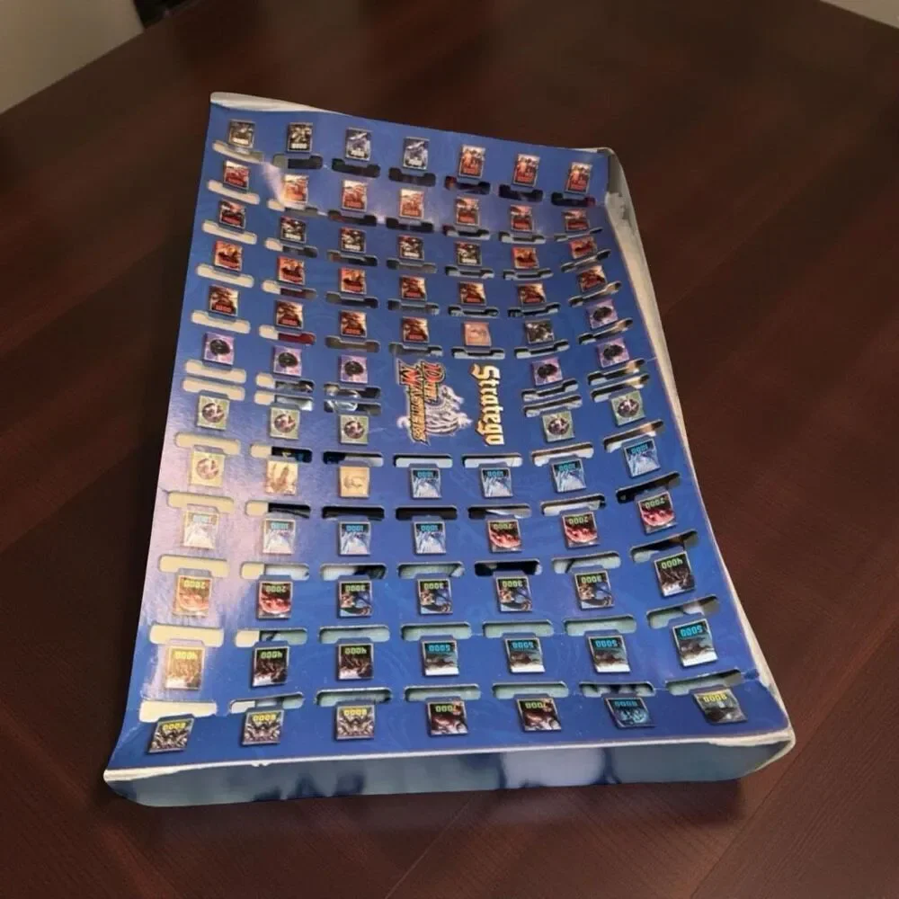 2004 Stratego Duel Masters Board Game Milton Bradley Hasbro COMPLETE